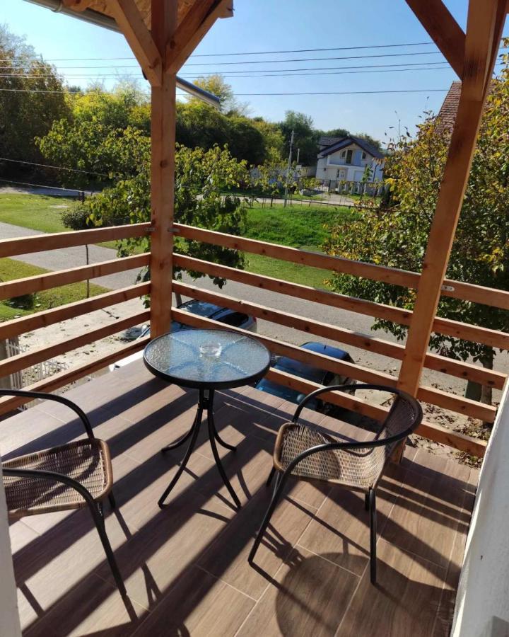 Apartmani Jela Sombor Luaran gambar